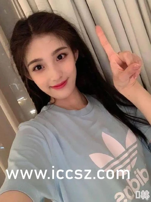 免费看美女扒开屁股直播软件，提供多种高清视频内容，满足用户观看需求