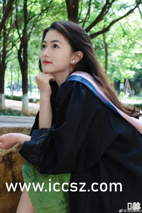 免费看美女扒开屁股直播软件，提供多种高清视频内容，满足用户观看需求